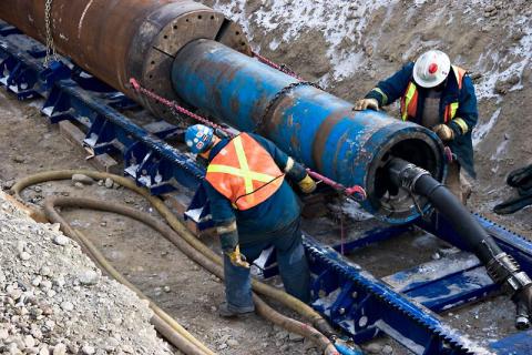 Legislation aims at doubling federal Gas Tax fund